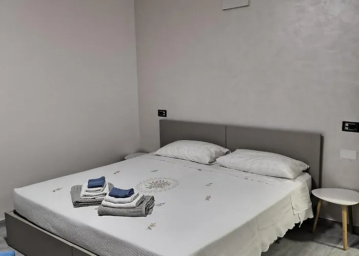 Cà Dei Nonni Di Barbero Chiara Alojamento de Acomodação e Pequeno-almoço 4*