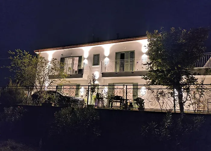 Cà Dei Nonni Di Barbero Chiara Alojamento de Acomodação e Pequeno-almoço